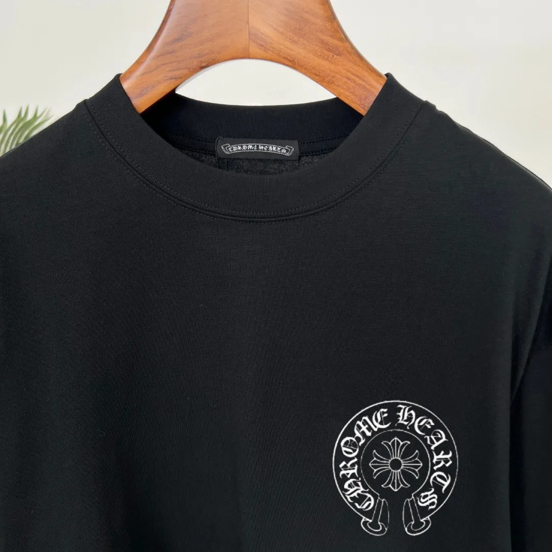 🅿️190 Crow Heart’s new summer T-shirt! This Sanskrit cross printed round neck short sleeves is simply a must-have for fashionistas. Salona cotton fabric is super comfortable, soft and skin-friendly, and has excellent breathability, making it perfect for summer wear. The Sanskrit cross print design on it is amazing, full of mystery and high-end, and the details are so exquisite that it makes people scream. It is worthy of Kroxin, and it vividly interprets the trend and personality. The loose fit is super friendly to all body shapes, covers the flesh and is comfortable, and looks good no matter how you wear it. Pair it with jeans and you'll look cool on the street. Pair it with sweatpants and you'll instantly look energetic and trendy. When you wear it and go out, you will feel like you are the spokesperson of fashion, and it will definitely turn heads. Color: black, white Size: S-2XL